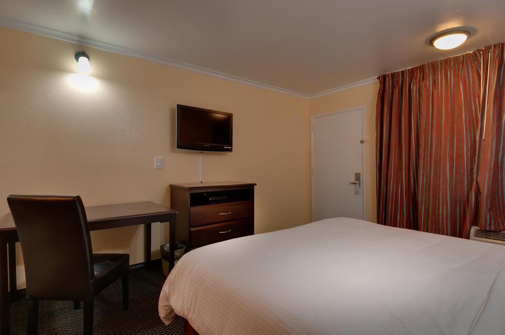 Vagabond Inn San Pedro Los Angeles Extérieur photo